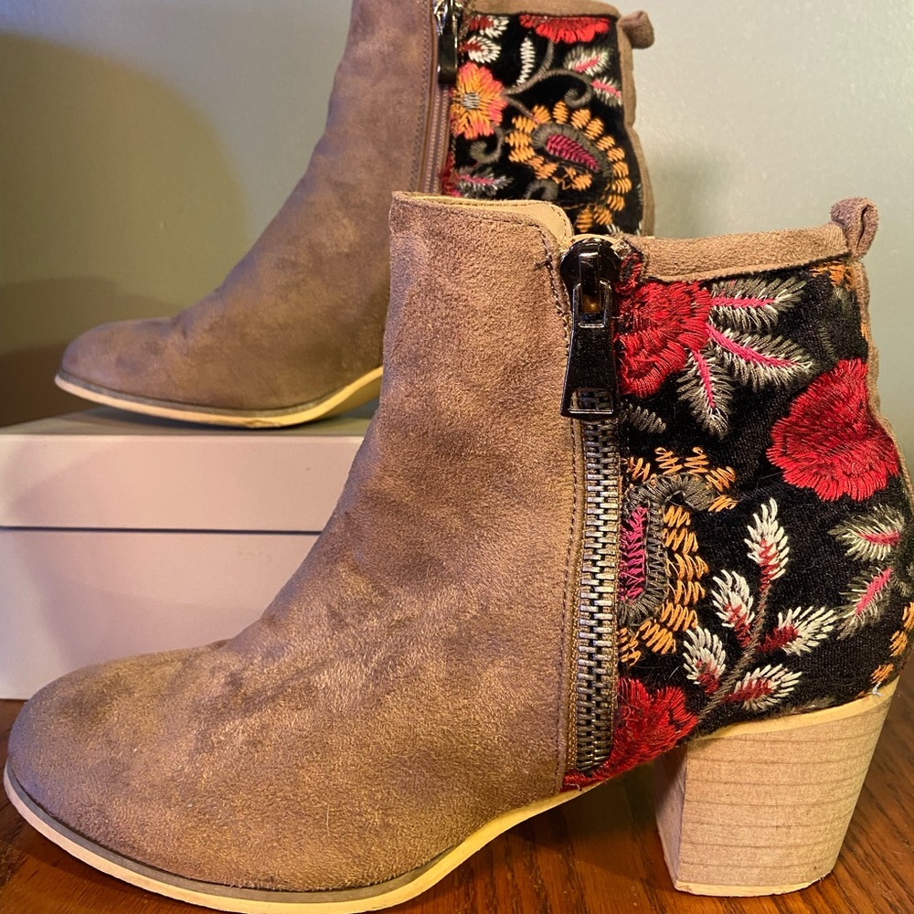 Embroidered suede booties